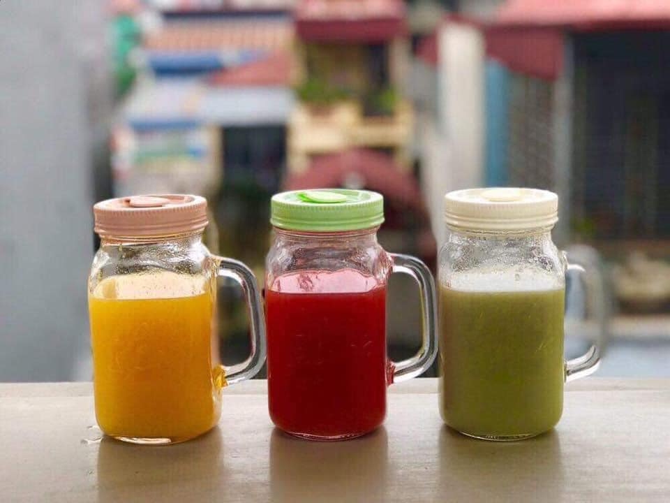 CỐC THỦY TINH DETOX LOCK&LOCK CÓ TAY CẦM 630ML